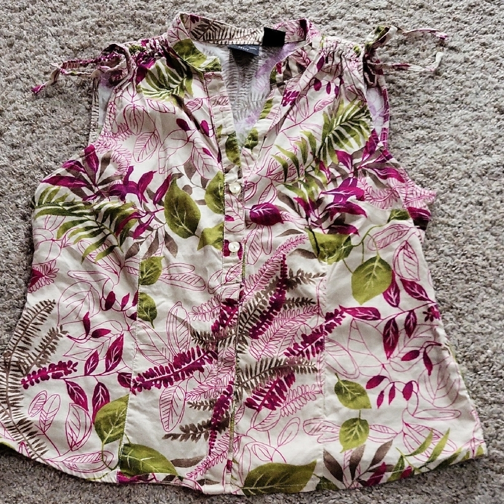 Vintage Erika Petite Floral Sleeveless Top - Pink and Green